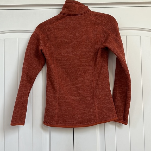 SOLD Patagonia Women's Better Sweater® Fleece Jacket in CEP Celebrity Pink - Picture 13 of 14